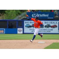 Donovan Walton of the Syracuse Mets rounds the bases