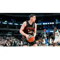 Vancouver Bandits guard Kyle Mangas