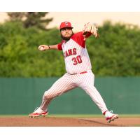 Ottawa Titans pitcher Shane Gray