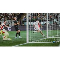 San Jose Earthquakes and Portland Timbers in action
