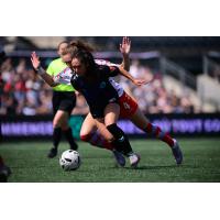 Ottawa Rapid FC battles Montreal Roses FC