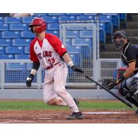 Ottawa Titans catcher Victor Cerny