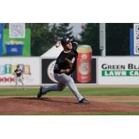 Sioux City Explorers' Joey Murray in action