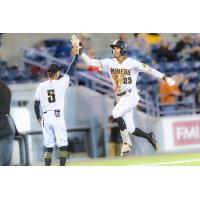 Sussex County Miners round the bases