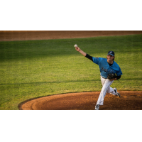 St. Cloud Rox' Jaron Bleeker on the mound