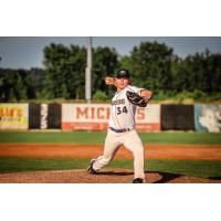 Fond du Lac Dock Spiders pitcher Noah Wech