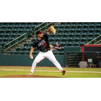 Hickory Crawdads pitcher Kyle Larsen