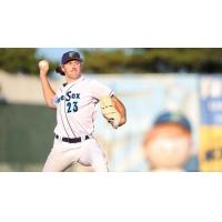 Everett AquaSox pitcher Ashton Izzi