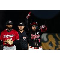 Fargo-Moorhead RedHawks infielder Nick Northcut on base