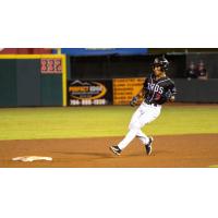 Hickory Crawdads outfielder Yeremy Cabrera