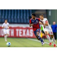 Forward Tarik Scott with North Texas SC