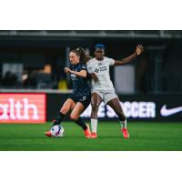 Washington Spirit defender Tara McKeown (left)