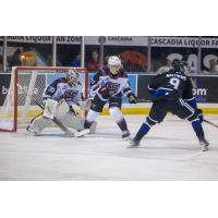 Vancouver Giants goaltender Burke Hood and defenceman Ethan Mittelsteadt against the Victoria Royals