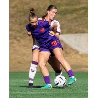 Calgary Wild FC midfeidler Meggie Dougherty Howard vs. Halifax Tides FC