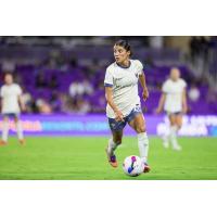 Seattle Reign FC midfielder Sam Meza