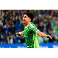 Sounders FC midfielder Obed Vargas