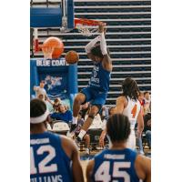 Delaware Blue Coats forward Dominick Barlow dunks against the Westchester Knicks