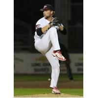 Sioux City Explorers pitcher Chase Jessee
