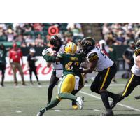 Edmonton Elks defensive lineman Robbie Smith