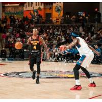 College Park Skyhawks guard Deivon Smith vs. the Delaware Blue Coats