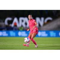 North Carolina Courage defender Brooklyn Courtnall