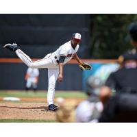 Pitcher Dwyane Matos with the Schaumburg Boomers