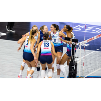 Omaha Supernovas celebrate a poing