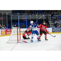 Syracuse Crunch center Conor Geekie vs. the Utica Comets