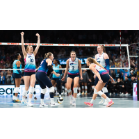 Omaha Supernovas celebrate a point