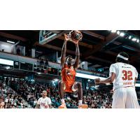 Tyrese Samuel slams it home for the Vancouver Bandits
