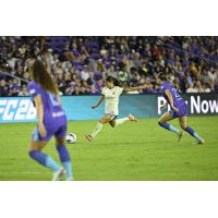 Seattle Reign FC battles the Orlando Pride