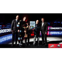 Portland Winterhawks Off-Ice Official Bob Schroeder recognized with WHL Distinguished Service Award