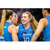 Omaha Supernovas middle blocker Kiara Reinhardt