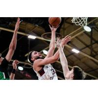 Cleveland Charge forward Tristan Enaruna vs. the Maine Celtics