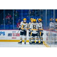 Wheeling Nailers huddle