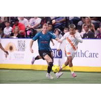 St. Louis Ambush midfielder Colin O'Keefe with possession vs. the San Diego Sockers
