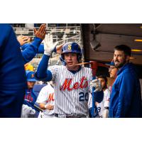 Syracuse Mets first baseman Ryan Clifford