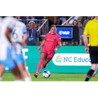 North Carolina Courage defender Sydney Schmidt