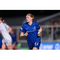 North Carolina Courage forward Cortnee Vine