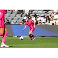 North Carolina Courage midfielder Manaka Matsukubo