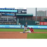 Lincoln Saltdogs infielder Paul Myro slides into second
