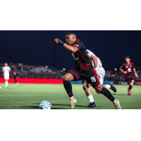 Phoenix Rising forward Damian Rivera