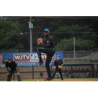 Mississippi Mud Monsters pitcher Brian Williams