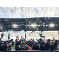 Louisville Kings celebrate the United Bowl title