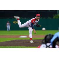 Ottawa Titans pitcher Eric Pardinho
