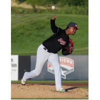 Sioux City Explorers pitcher Peniel Otano