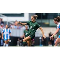 Racing Louisville FC midfielder Savannah DeMelo